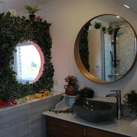 Eco Aubelrando & Villa-bocage Country house *